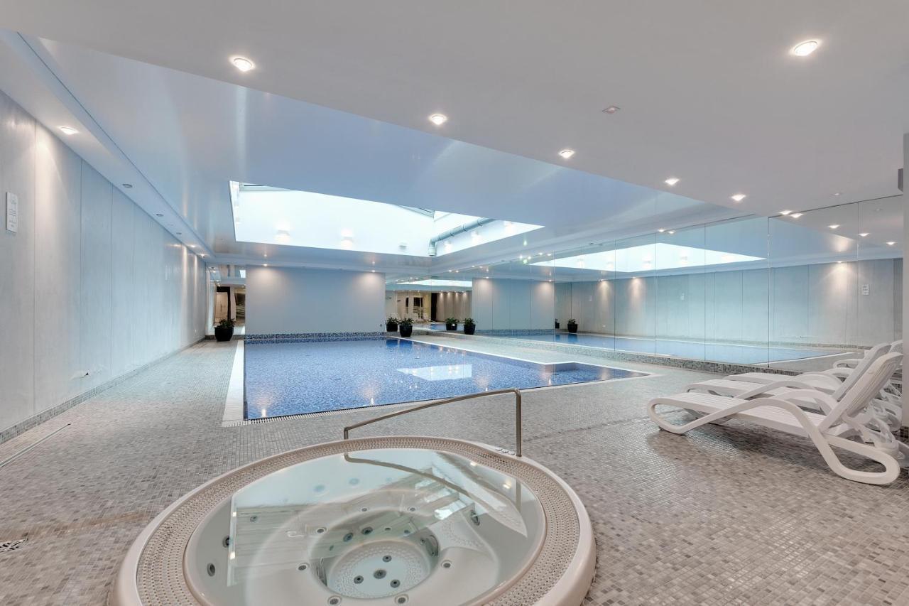 Waterlane Riverside - Spa, Pool, Gym & Parking By Downtown Apartments Гданьск Экстерьер фото